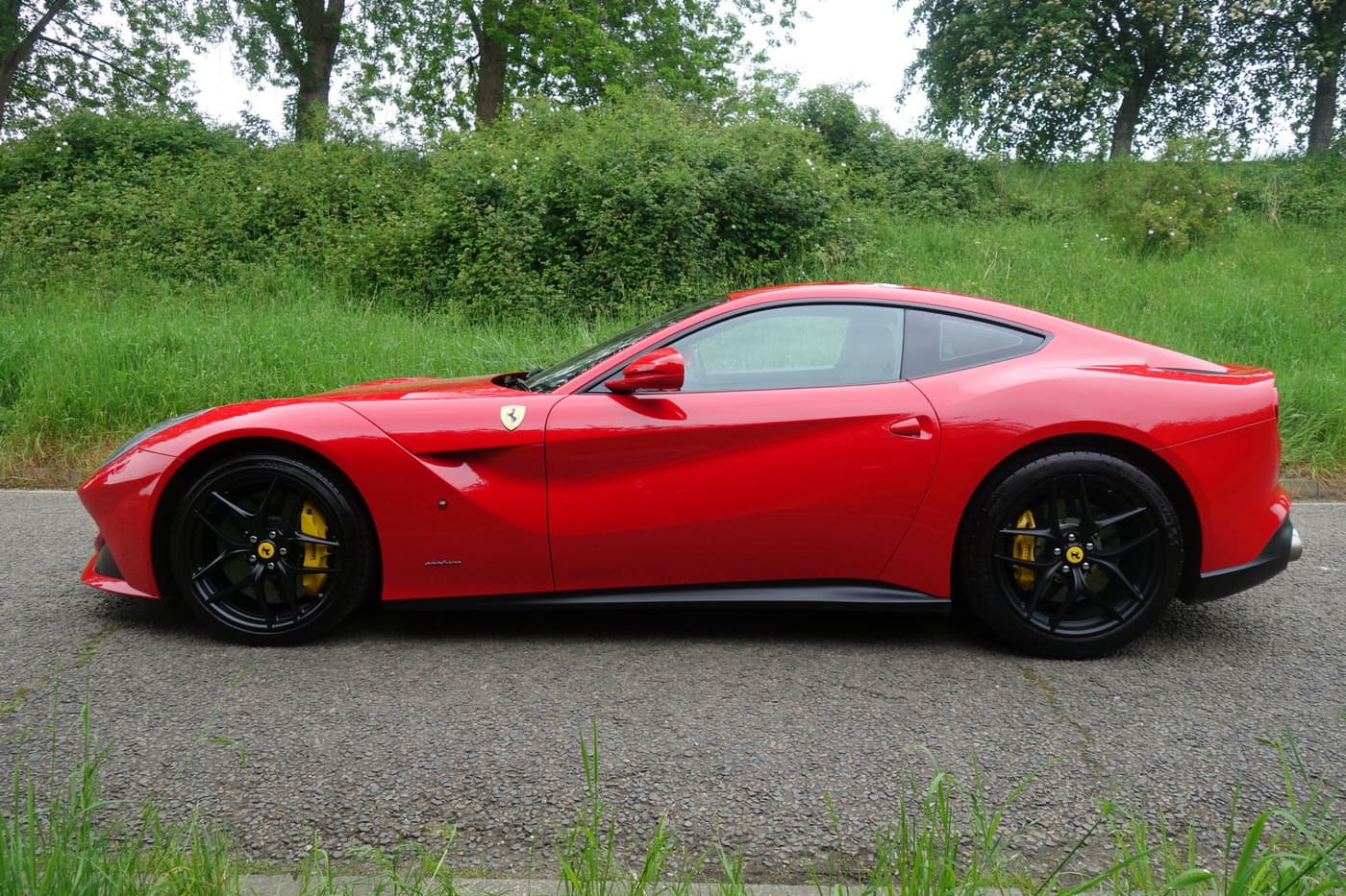 2014 Ferrari F12 Berlinetta, image 7