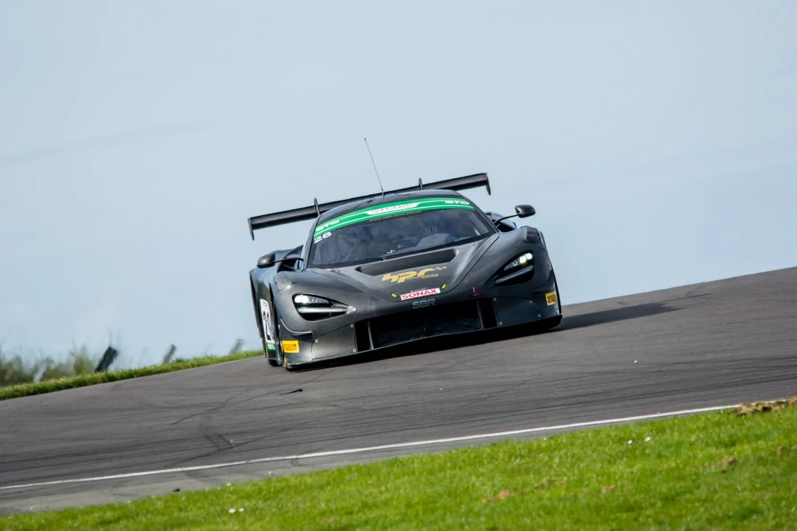 2020 McLaren 720S GT3