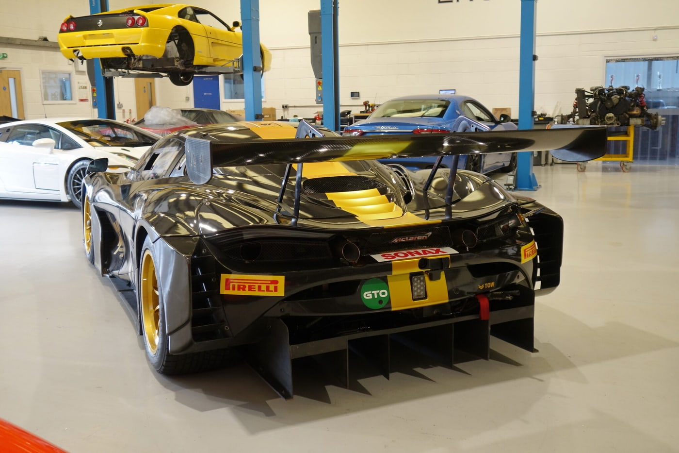 2020 McLaren 720S GT3, image 5