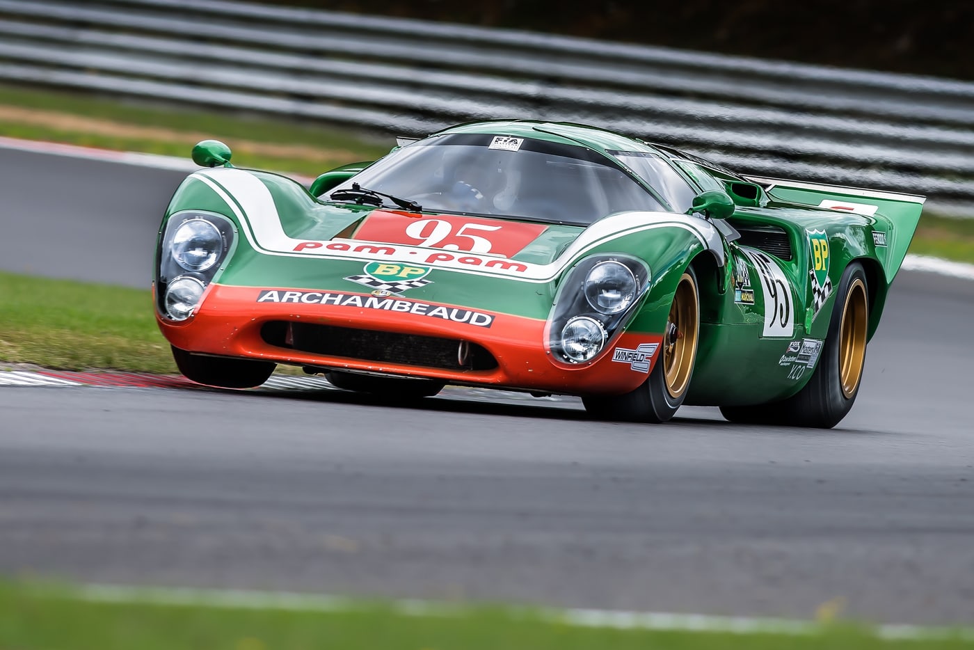 Lola T70 MK3B, image 2